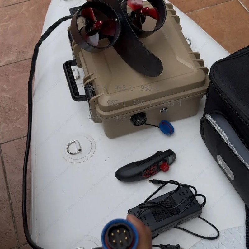 Universal Underwater Thruster  - đánh giá và giá Fishing Kayak Paddle